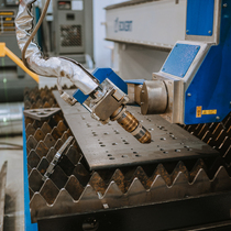 Titan DrillCut Biam Zagreb Eckert CNC cutting machine maszyna CNC wiercenie gwintowanie plazma tlen znakowanie Eutotehnika Automatic Torch Head Changer