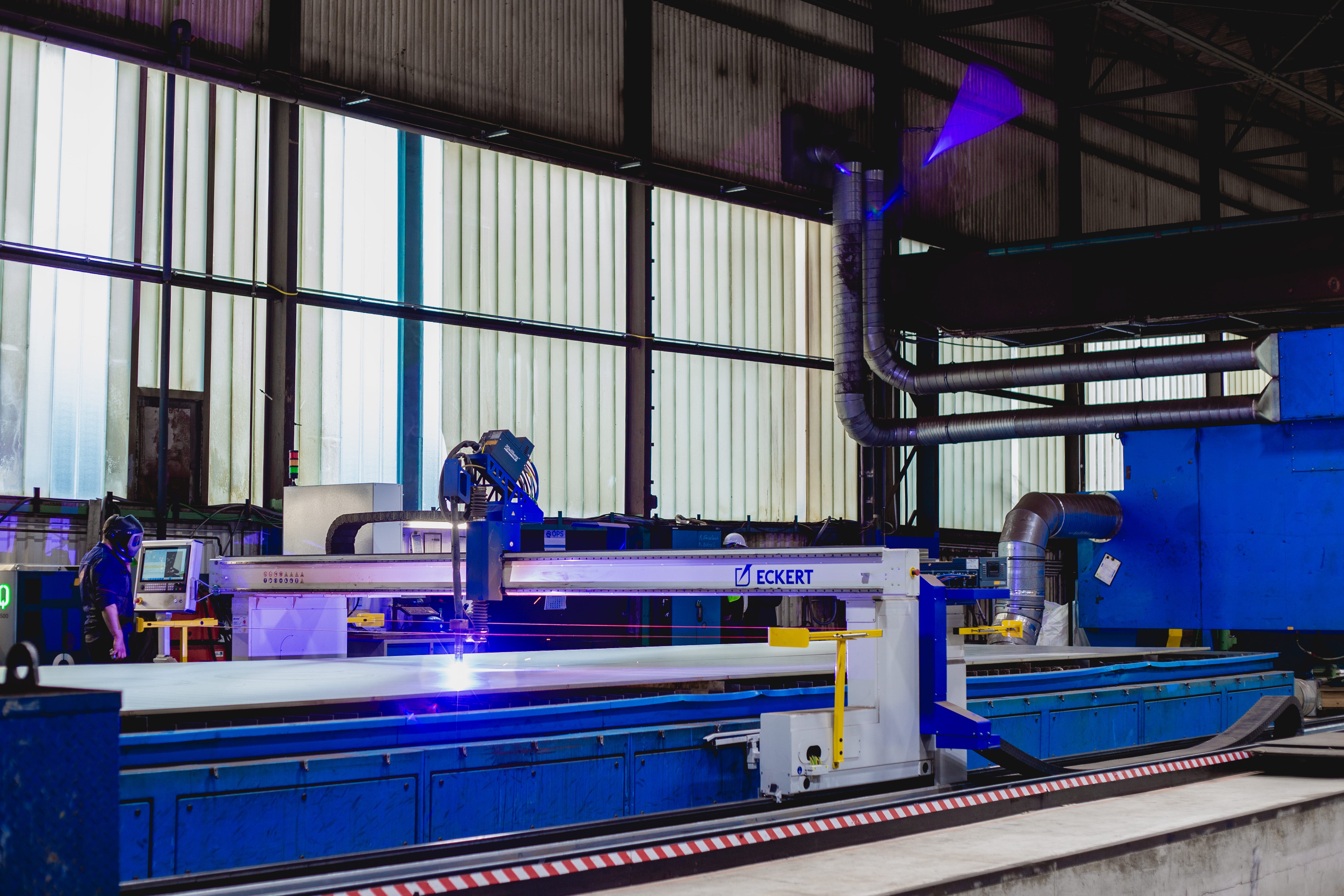 Maszyna CNC Szafir w zakładzie EEW Pipe Production